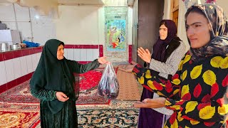 Download Lagu A homeless woman is looking for work in the middle of nowhere  MP3