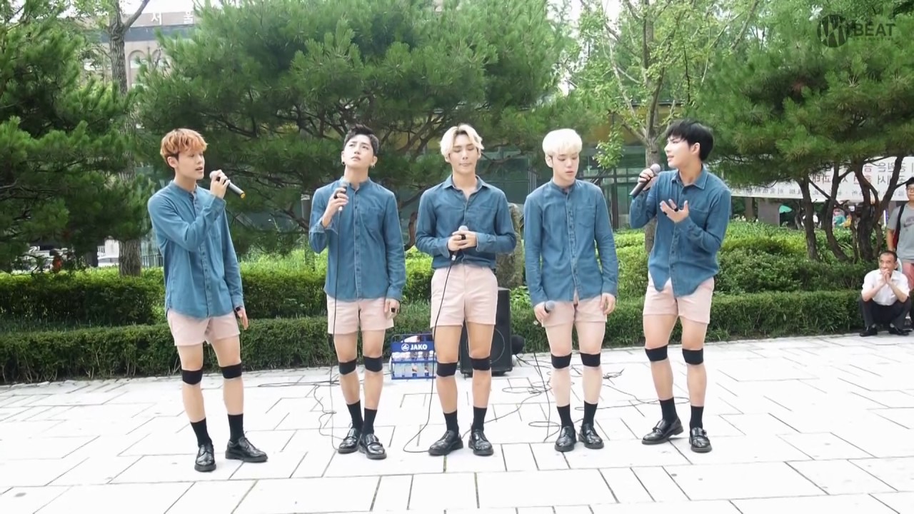 I.O.I - '소나기(DOWNPOUR)' cover Busking in Daehak-ro 찬송가 88장