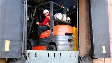 Rite Hite Dock Leveler