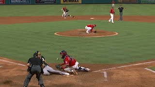 OAK@LAA: Canha crosses the dish on a double steal screenshot 4