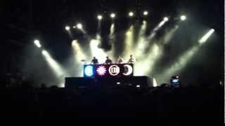 C2C - F.U.Y.A. (End of the show) (Live @Rock-en-Seine 2012)