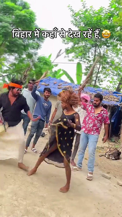 dhara dhara goli chal to lakhisarai ke chauk per