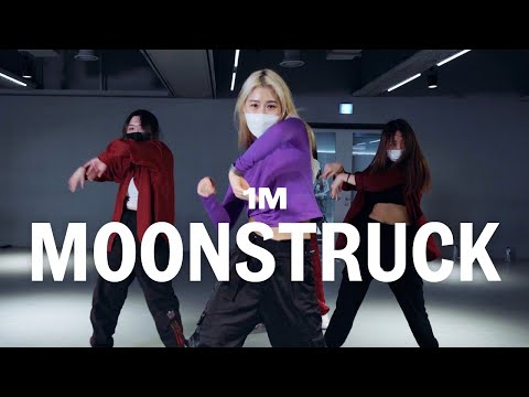 Robbie Rosen, Tha Past - Moonstruck / Ara Cho Choreography