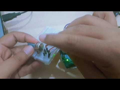 6. Arduino analogRead using potentiometer and display the data on LCD ...