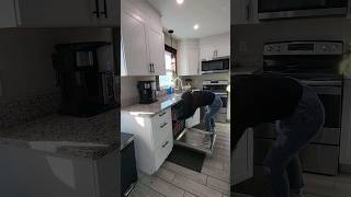 Speed clean with me ! Messy kitchen transformation n #cleaning