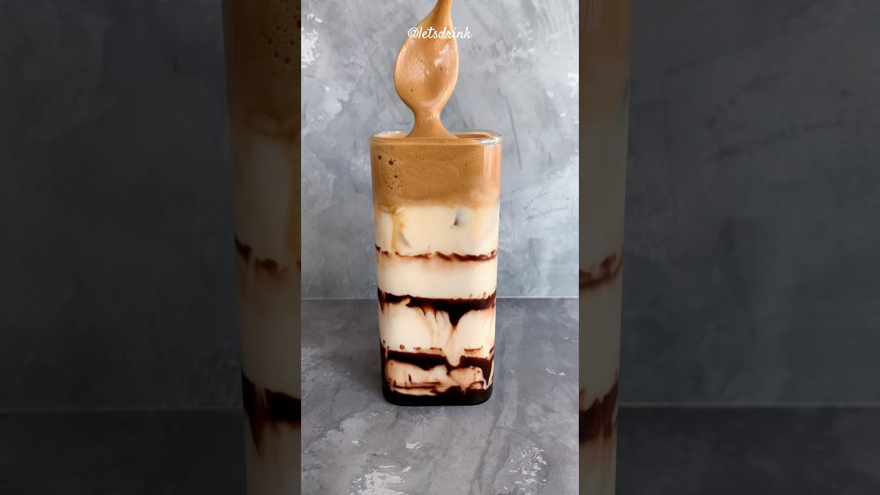 Dalgona coffee with Nescafé ice roast 