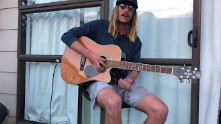 Sticky fingers - How to fly (cover by Bede Bailey) acoustic looping chords