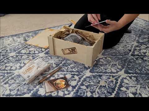 Mancrates - Unboxing a man crate that I received as a gift. I love this!!