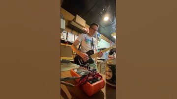 Coupla beers in with octave fuzz & the fake Homme riffs just flow #guitar #stonerrock #riffs