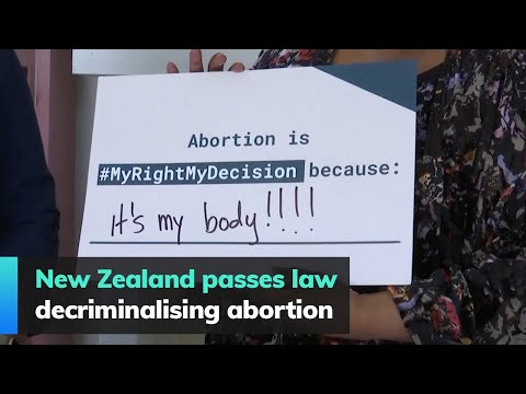 New Zealand passes law decriminalising abortion