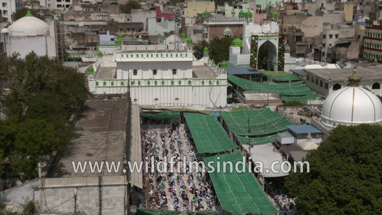 tibetan terrier Ajmer Sharif Dargah at Urs: offer virtual prayer from aerial perspective