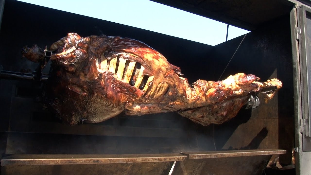 Rožnění uherského býka - Slaný (2024)