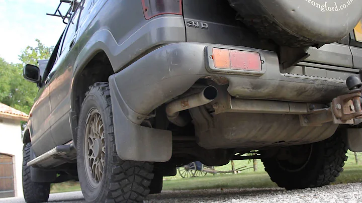 Isuzu Trooper 1995 3.1D Start Up + Rev + Exhaust - 'Cold Start' 4JG2 TD I4