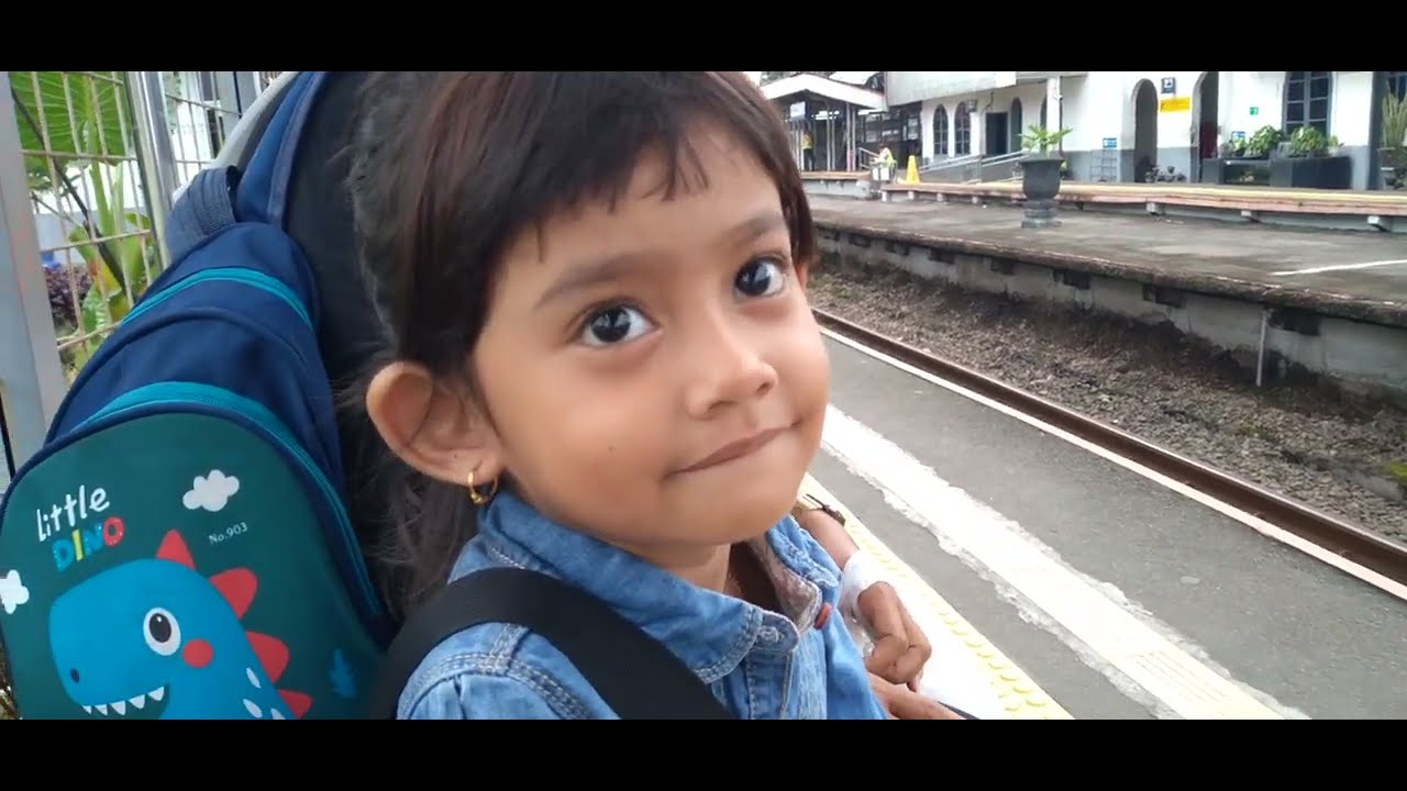 WEEKEND NAIK KERETA KRL DARI STASIUN CILEBUT BOGOR KE TEBET JAKARTA 🚉