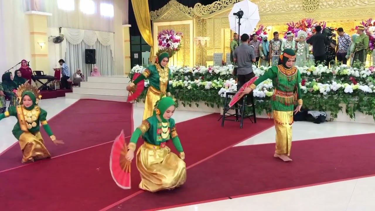 TARI 4 ETNIS (Makassar, Bugis, Mandar, Toraja)