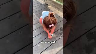 Duck’s Unexpected Encounter with a Little Girl ❤️. #shorts