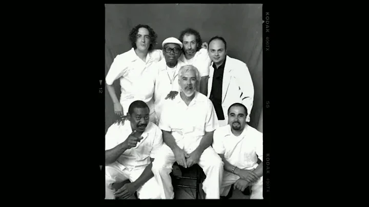 Ray Santiago y Su Orquesta - Montaa