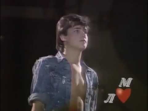 Девочка ласковый май. Ласковый май. Девочка ласковый май. Пластинки юры шатунова. Девочка ласковый май.