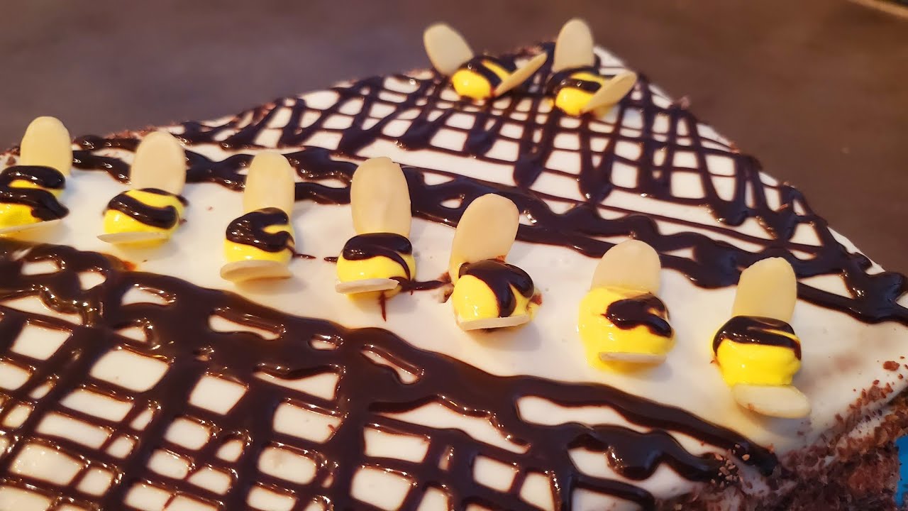 Honey Cake - Baking time 10 minutes only!