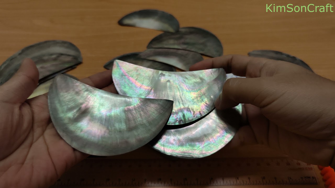 Black mother of pearl lip from KimSonCraft