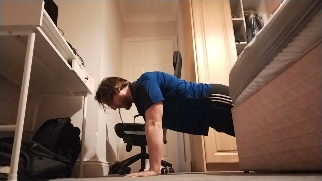 Bench Press Everyday Day 477 65 pushups YouTube