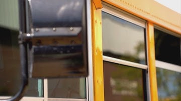 ‘Smart Buses’ roll WiFi to students without access