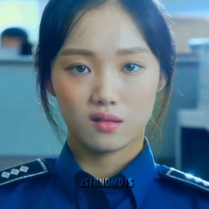 Miss and Mrs. Cops #koreanmovies #kdrama #kdramaedit #leesungkyung #fyp #fypシ゚viral #fy #fyptiktok