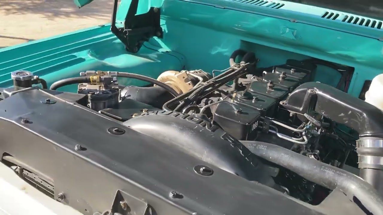 1963 Cummins Sweptline Crewcab