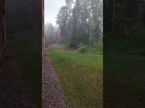 اللهم اسقينا الغيث ولا تجعلنا من القانطين اللهم سقيا رحمة لاسقيا عذاب ولاهدم ولاغرق والطف بالجميع