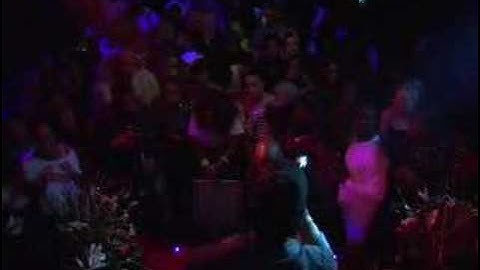 Anselmo Ralph; Um Dois, Ao vivo em Londres