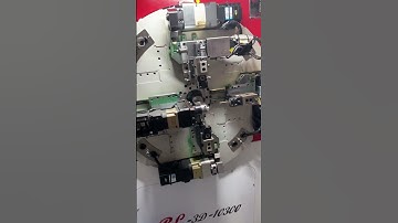 Debugging the copper wire bending machine is a pleasant job.