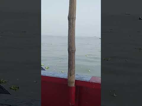পদ্মা মেঘনা ও ডাকাতিয়া নদীর মিলনস্থল চাঁদপুর