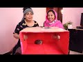 PAMI & JAANU SCARED..😂 WHAT IS IN THE BOX CHALLENGE