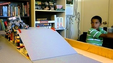 Curiosity Mindstorms NXT Rover on the MoonBots ramp