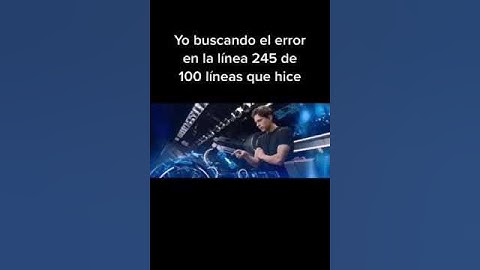 Yo buscando el error en mi código 🤣 #shorts #memes