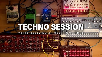 Techno Session / volca bass, SQ-1, NEUTRON, RD-6