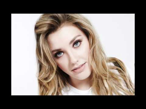 Ella Henderdon & Kygo Perform "Here For You" Acoustic On BBC Radio 1 Live Lounge