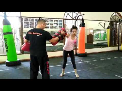 Sri Tanjung Fight Muaythai  Latihan 