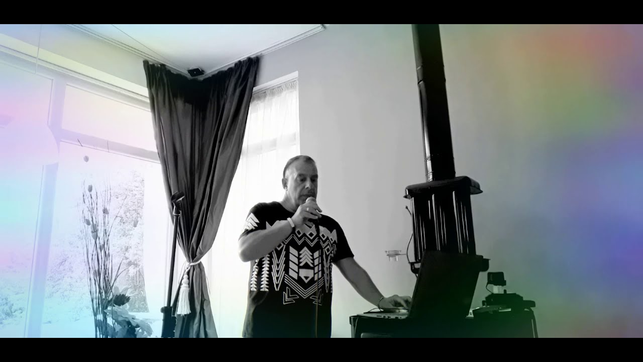 XTC, BALL AND CHAIN, sings Mauro YouTube