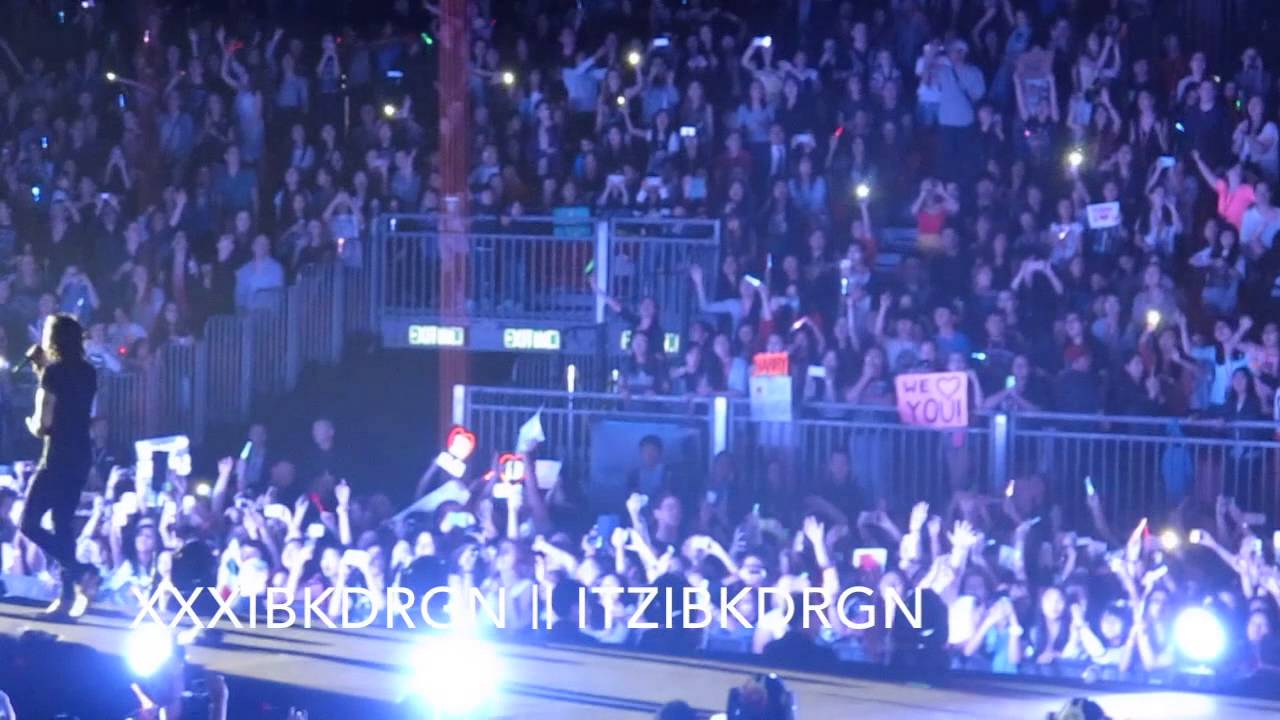 [FANCAM] One Direction OTRA in Hong Kong 150318 - Story of My Life