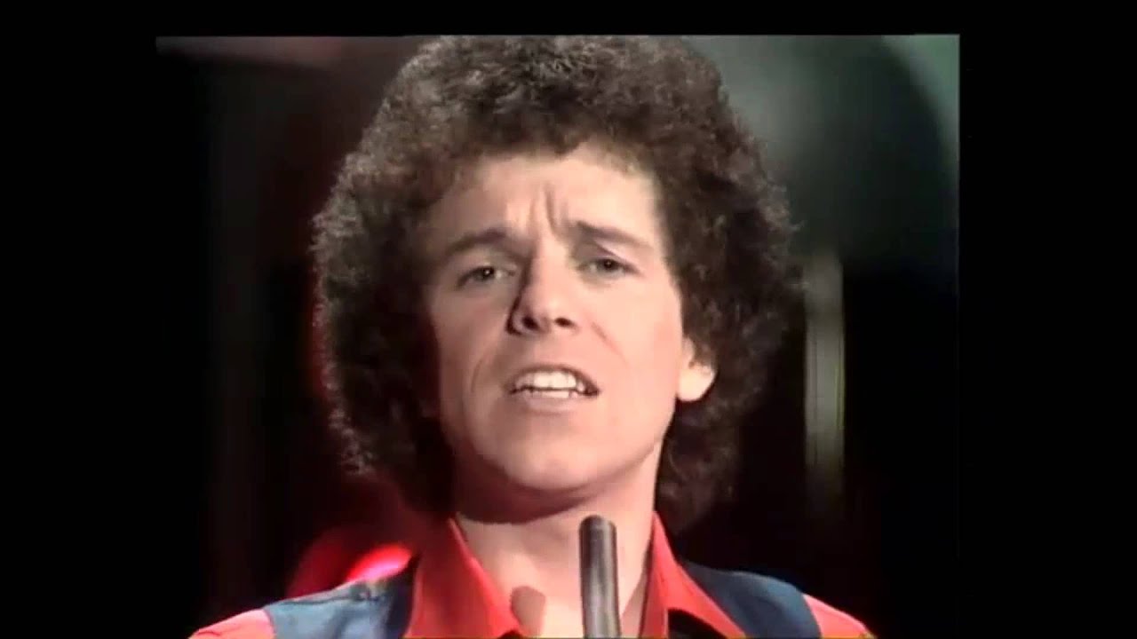 Leo Sayer When I Need You TopPop 1977 YouTube Leo sayer when i need you toppop 1977 youtube