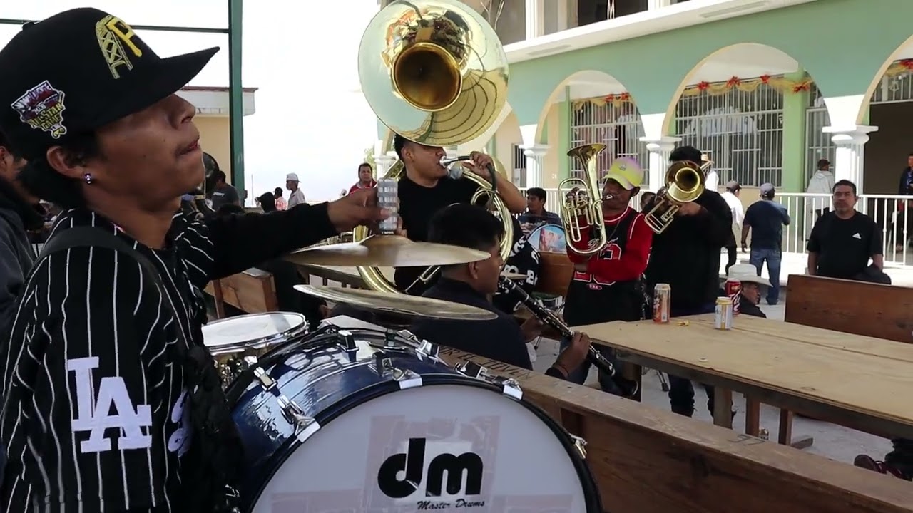 NOSOTROS TOCAMOS SIN PARAR😱😮 - me quito el sombrero ante estos MAESTROS, pura JOYA DE PRIMERA