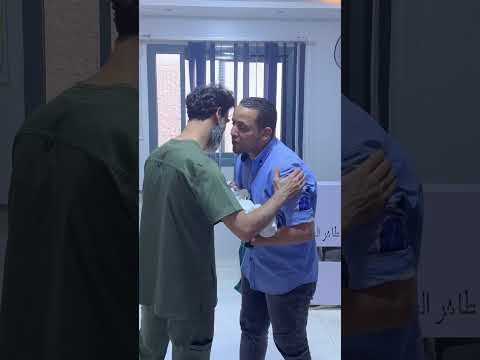 ليلى بنوتة جميلة اوى ماشاء الله يا رب احلى فرحة لكل الناس دكتور طاهر الطويل دكتور الامل والفرحه