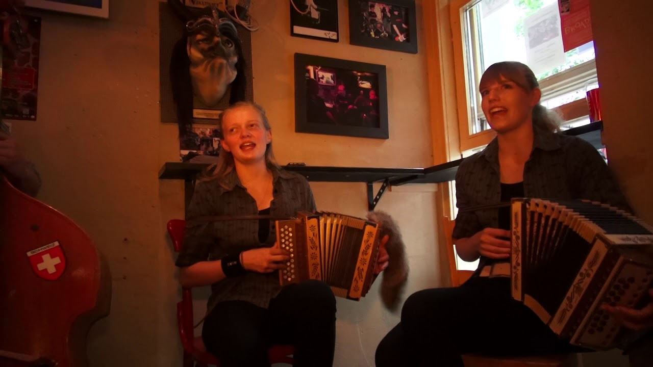 Ländlertrio Napfgruess live @ tschuppi's wonderbar Luzern 2 (3.6.18)