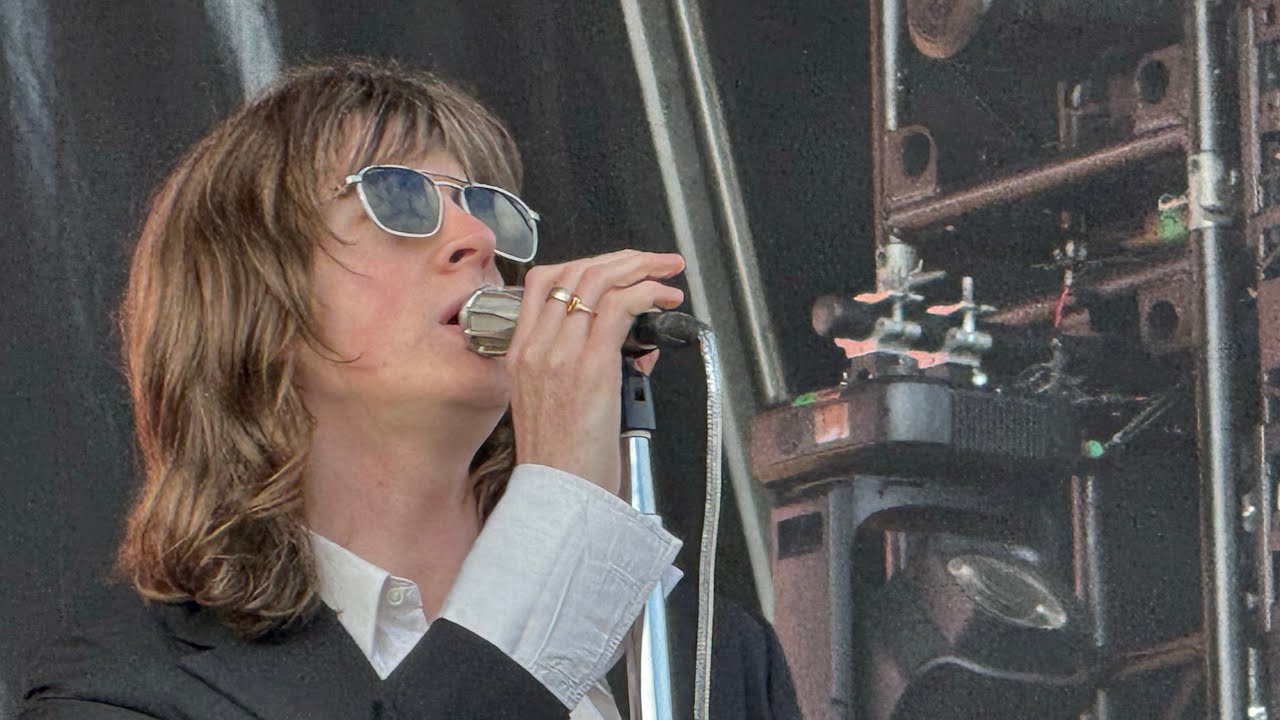 I Can’t Stand It & Getaway. Blossoms Live at Sandringham 