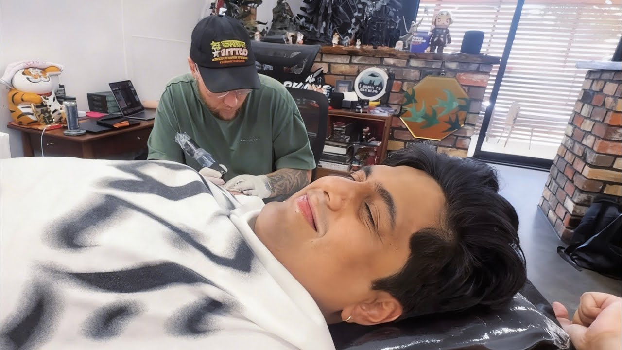 Newzeland ke Famous Tattoo Artist se Tattoo | Mera Honest Experience