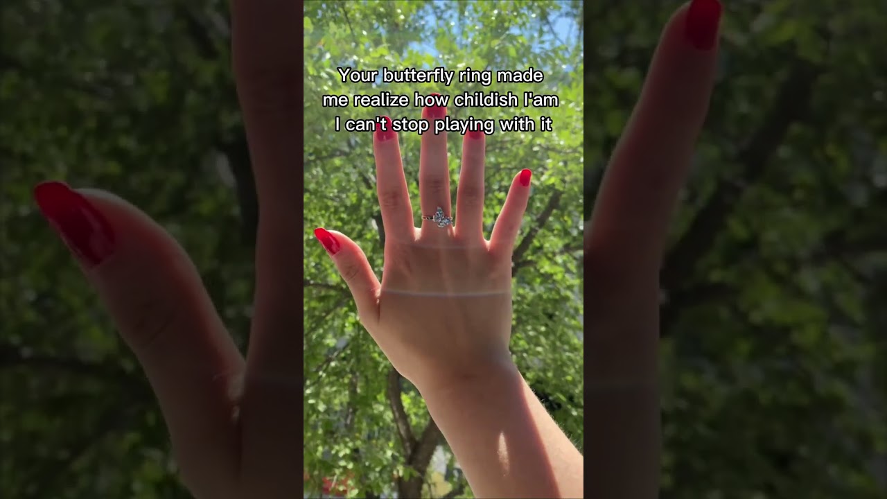 This Butterfly Ring EXPOSED how childish I am - Have you ever tried a fidget ring? 