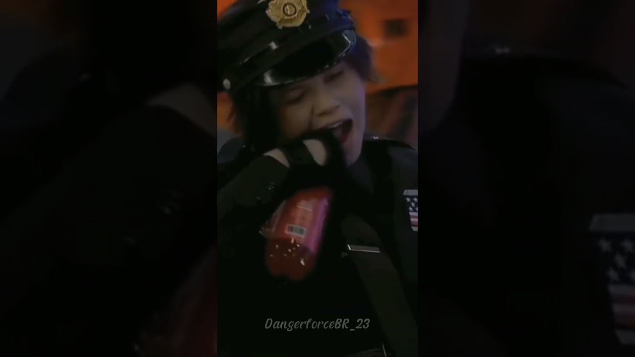 Havan Flores está muito perfeita nesses eps. 