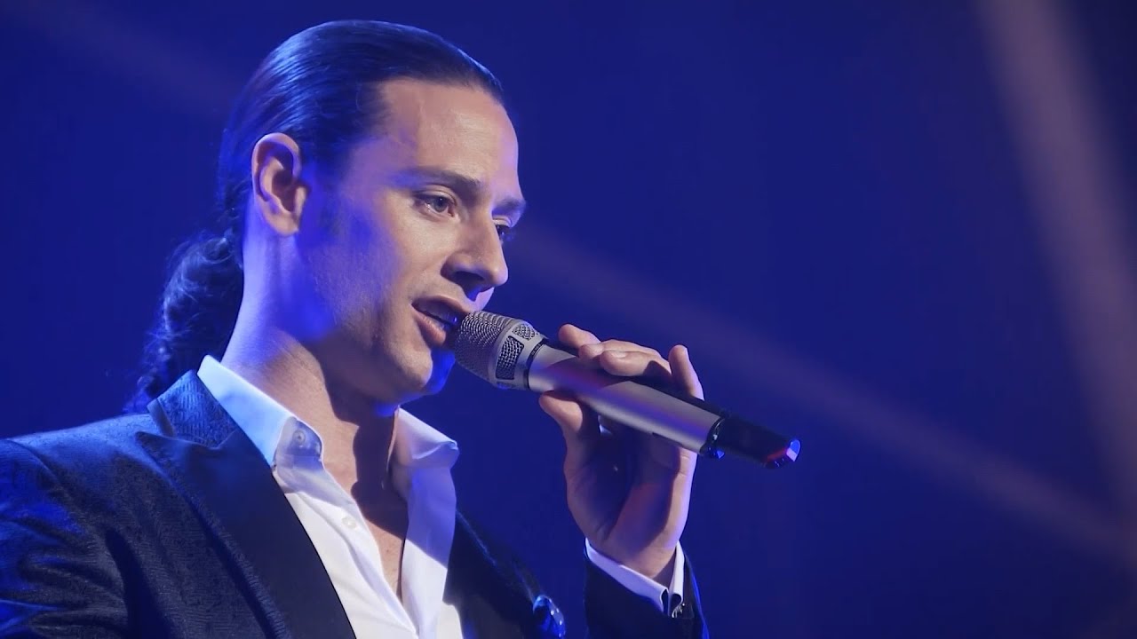 Dein ist mein ganzes Herz - Urs Bühler (IL DIVO) (IL DIVO Amor & Pasión Tour - Live In Japan 2016)