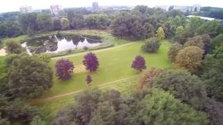 Het Reyerpark en Doncksevelden in Ridderkerk UltraHD 4K droneflight follow me mode